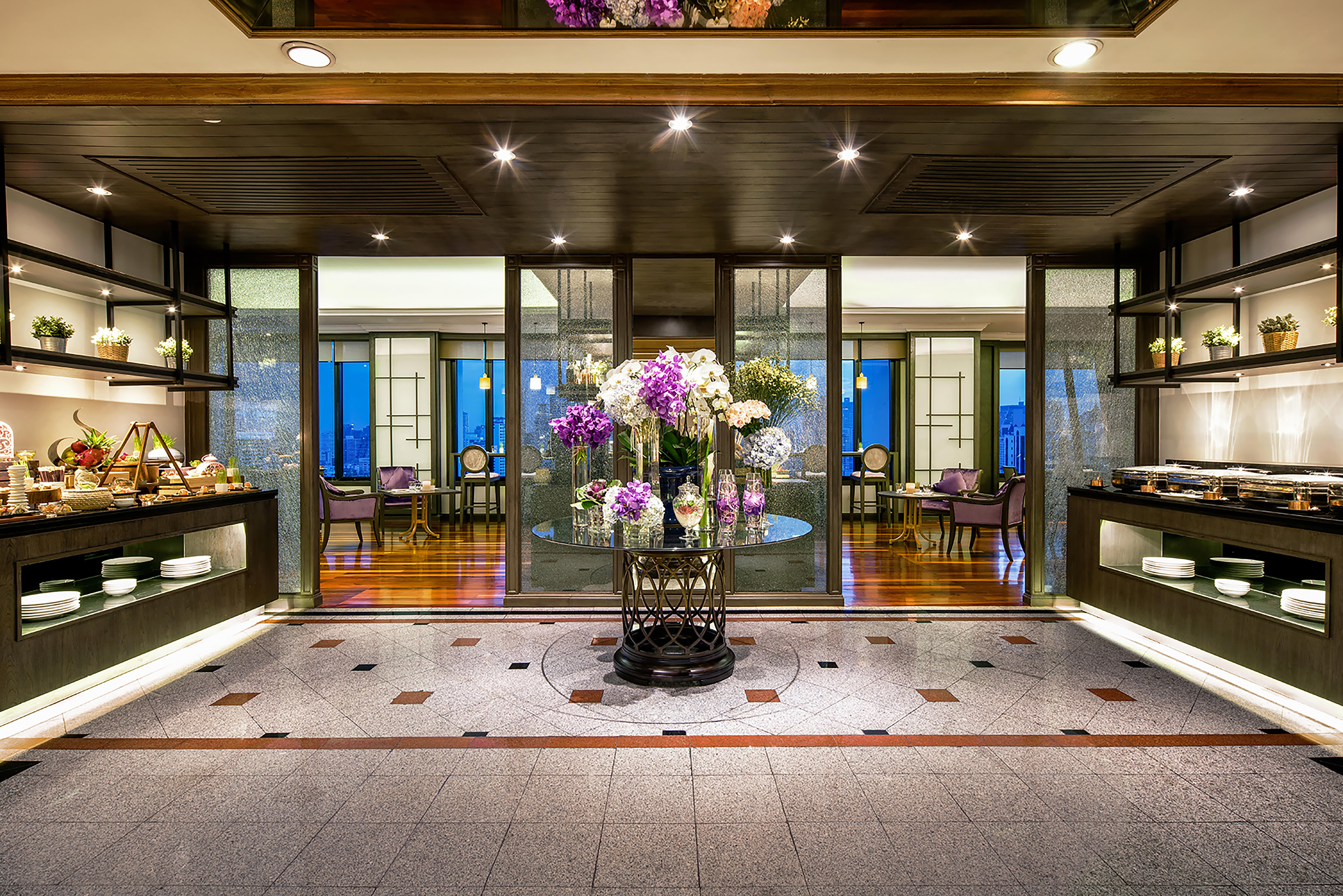 Grand Mercure Bangkok Atrium Exterior photo